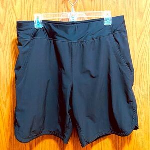 Lands End Swim Shorts with pockets size 14
